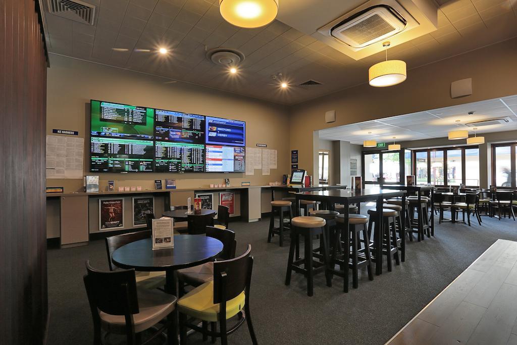 Kelvin Hotel Инверкаргил Екстериор снимка